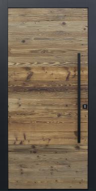 Haustür Altholz Fichte mit Fingerprint Modell B9-T